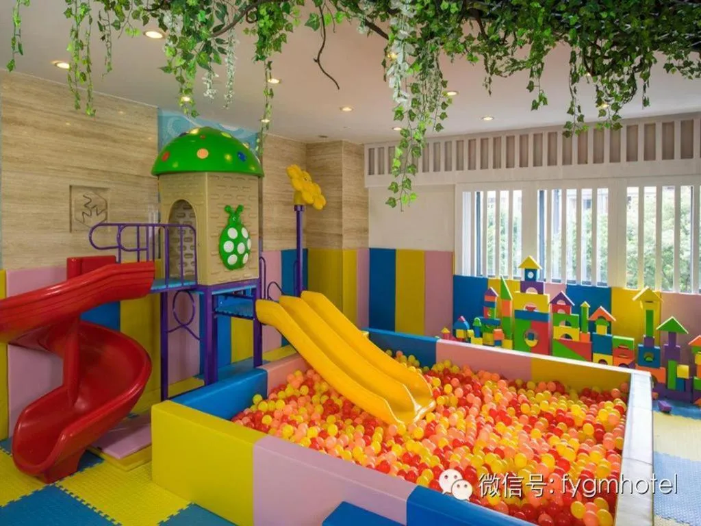 Fuyang International Trade Centre Hotel