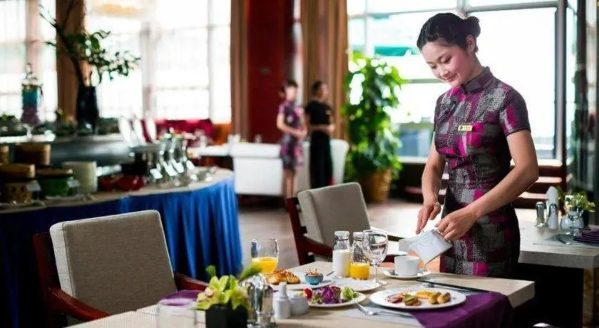 Fuyang International Trade Centre Hotel