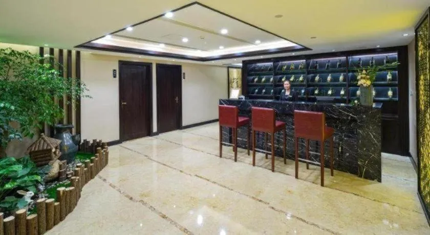 Fuyang International Trade Centre Hotel