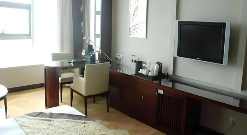 Fuyang International Trade Centre Hotel