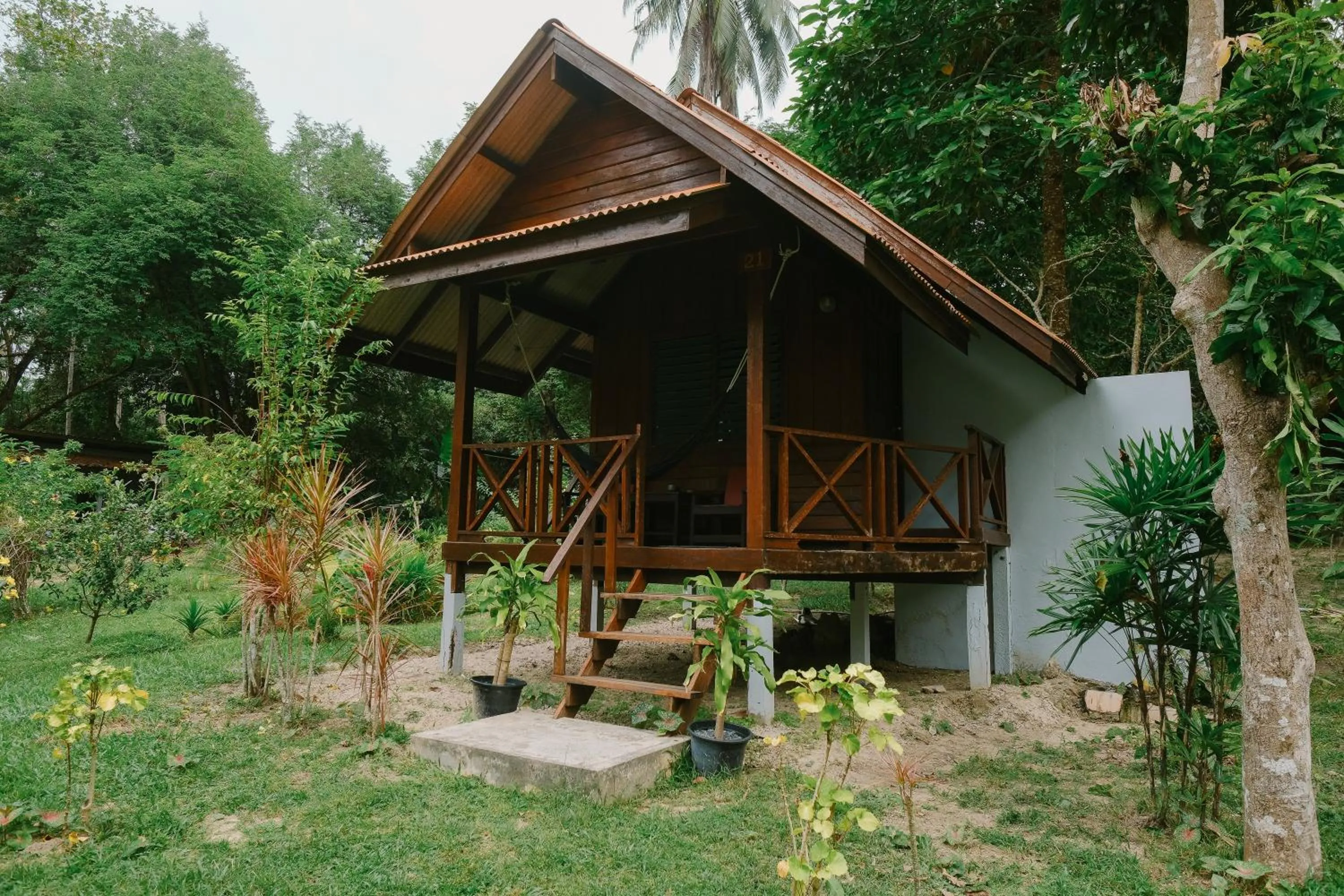 Property building in JOY Bungalow Resort and Restaurant