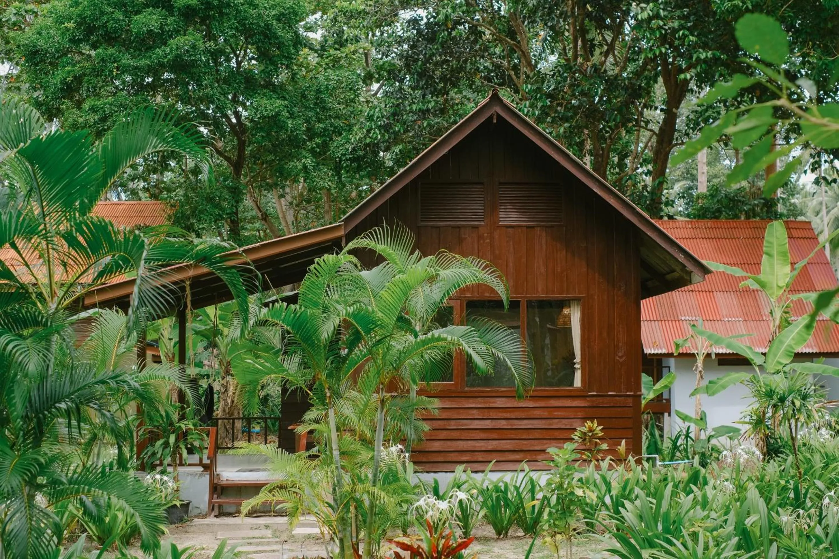 Property building in JOY Bungalow Resort and Restaurant