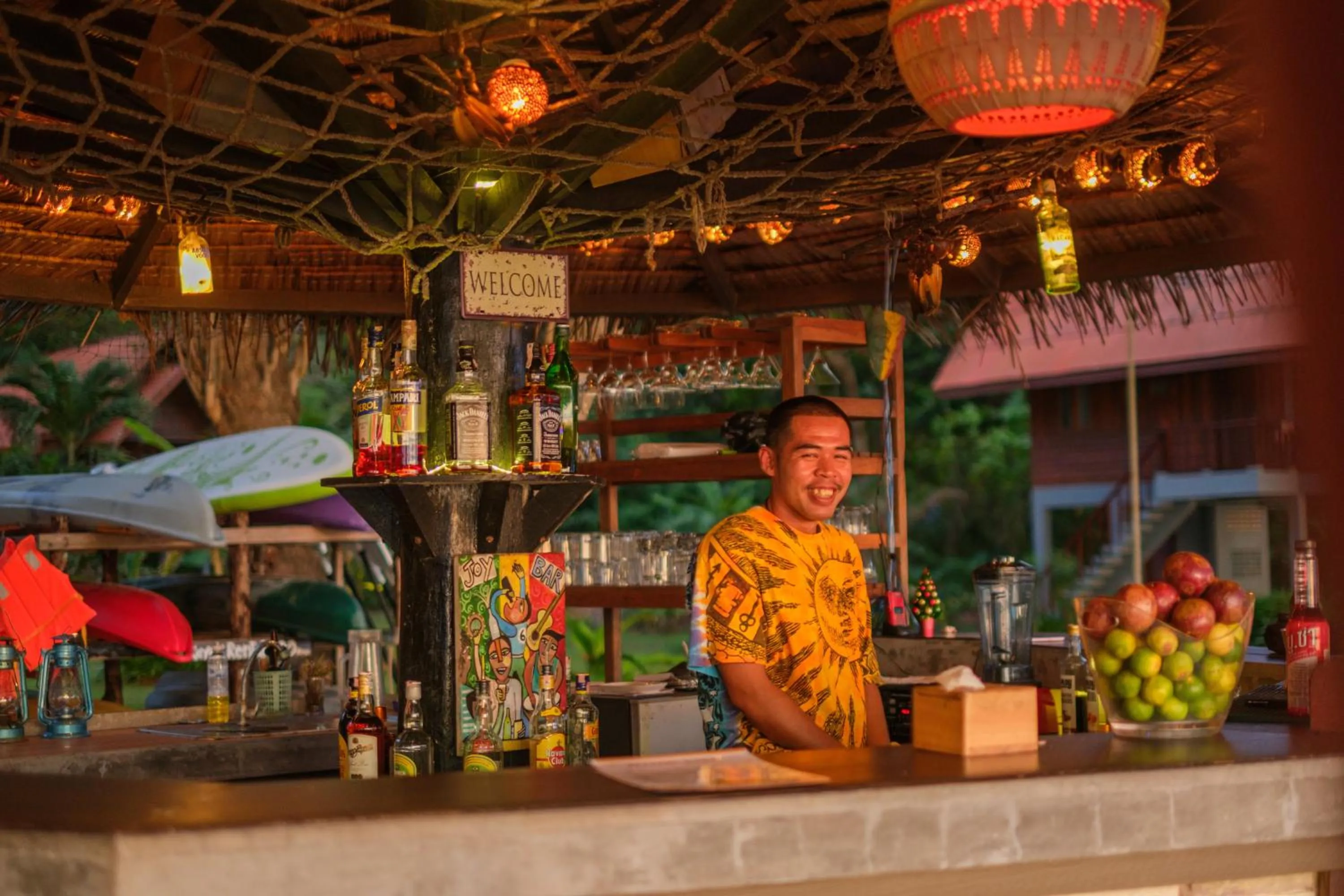 Restaurant/places to eat in JOY Bungalow Resort and Restaurant