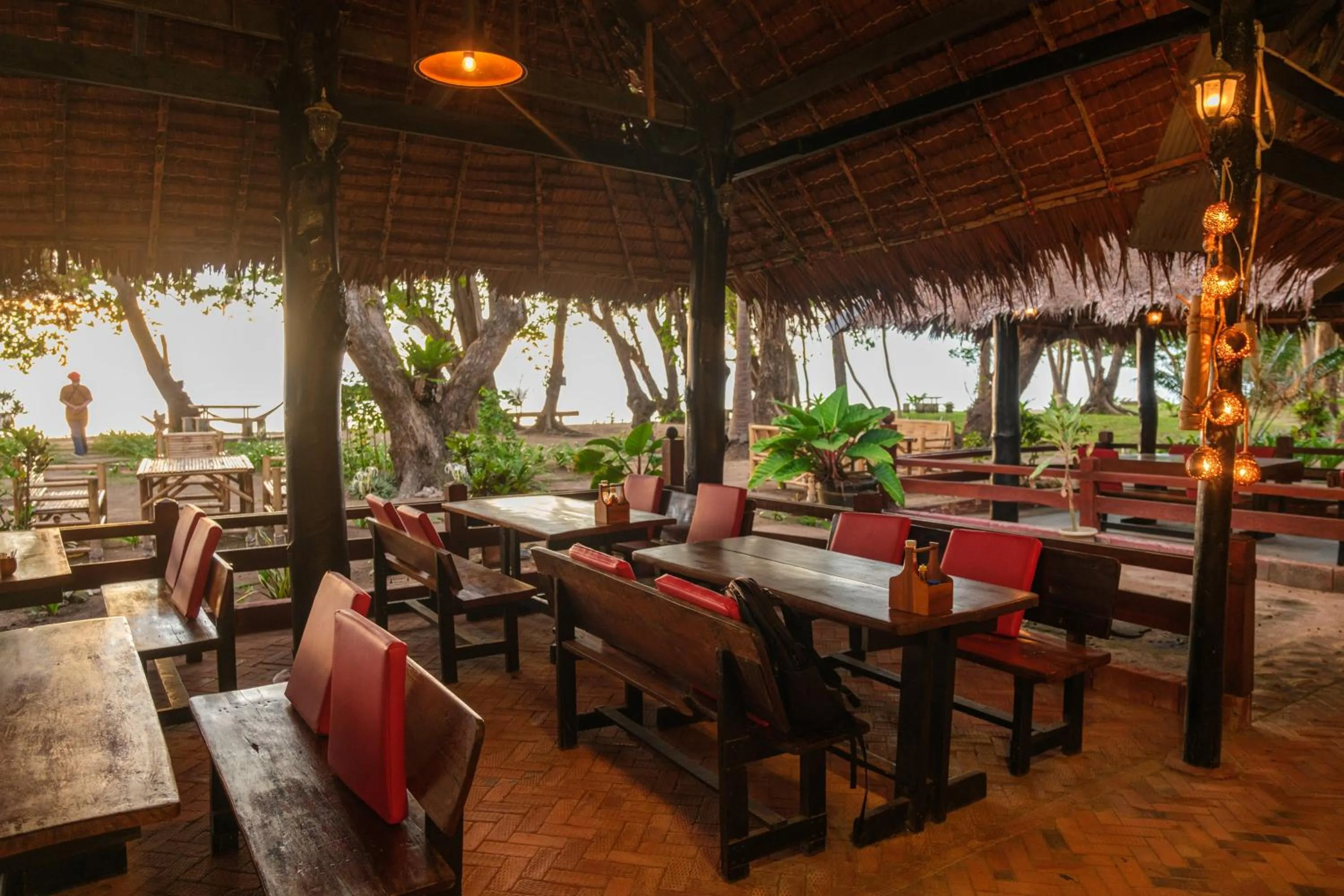 Restaurant/places to eat in JOY Bungalow Resort and Restaurant