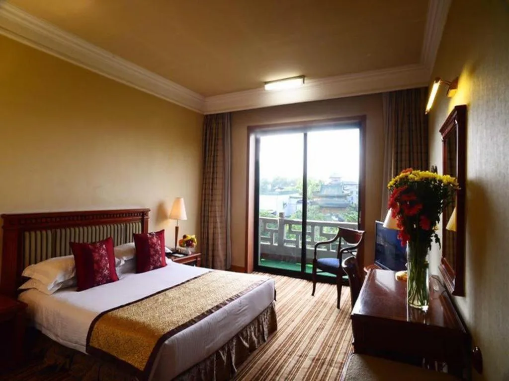 Bed in Beijing Friendship Hotel Jing Bin Building