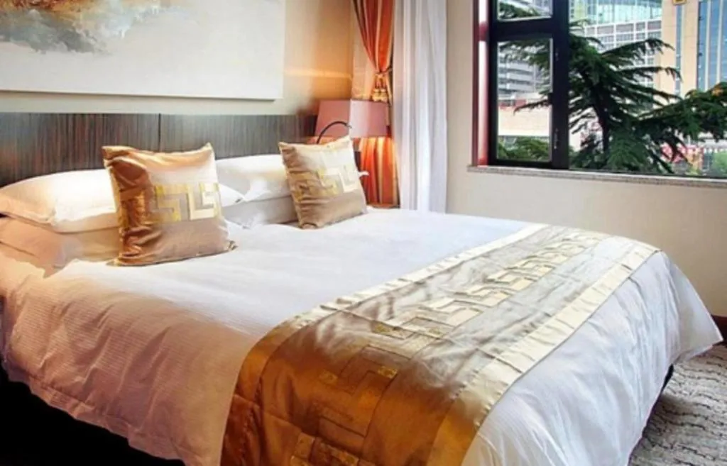 Bed in Beijing Friendship Hotel Jing Bin Building