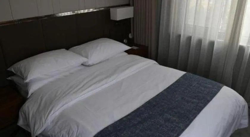 Bed in Beijing Friendship Hotel Jing Bin Building
