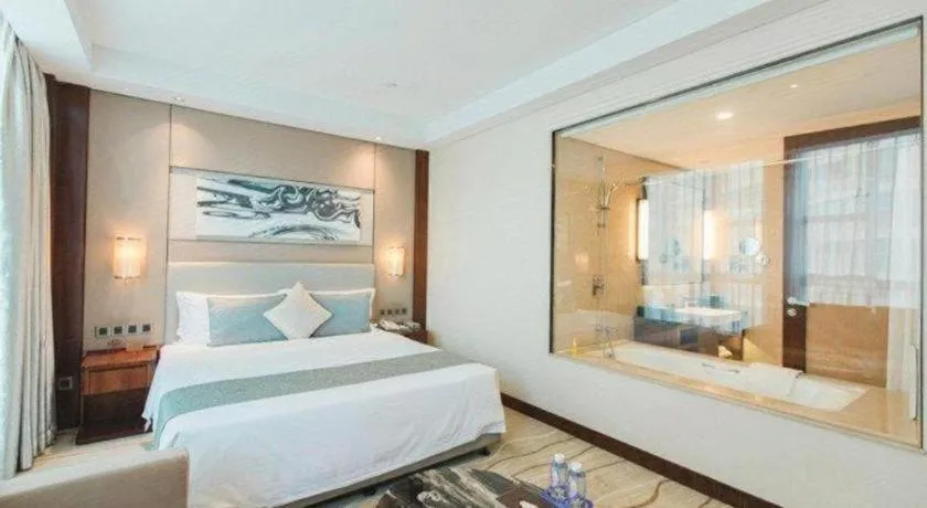 Bed in Grand Soluxe Zhongyou Hotel Shenzhen