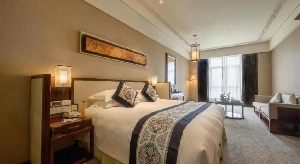 Bed in Tong Que Tai Jinling Hotel Tongling Anhui