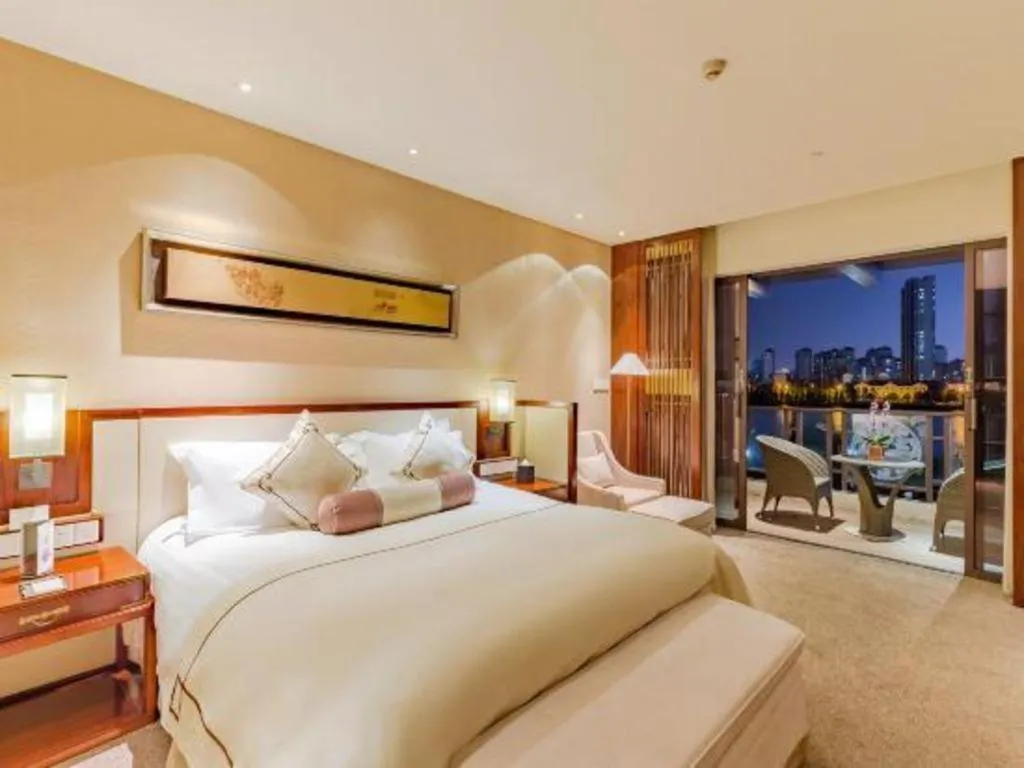 Bed in Tong Que Tai Jinling Hotel Tongling Anhui