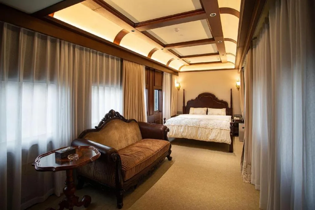 Bed in Tong Que Tai Jinling Hotel Tongling Anhui