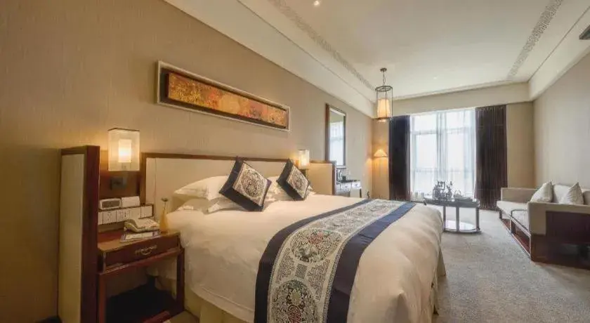 Bed in Tong Que Tai Jinling Hotel Tongling Anhui Bed in Tong Que Tai Jinling Hotel Tongling Anhui
