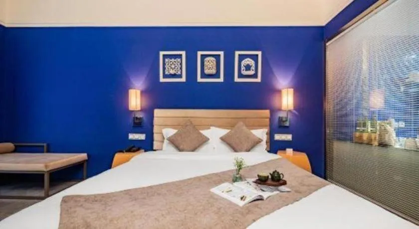 Bed in Xian Hotel New