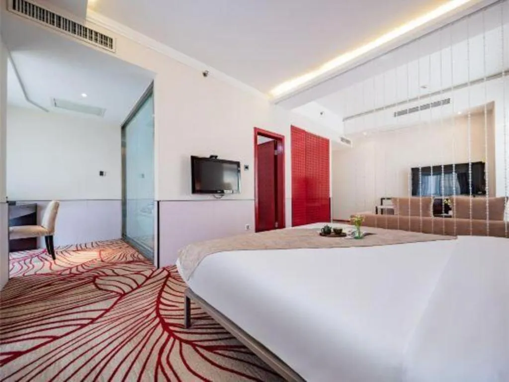 Bed in Xian Hotel New