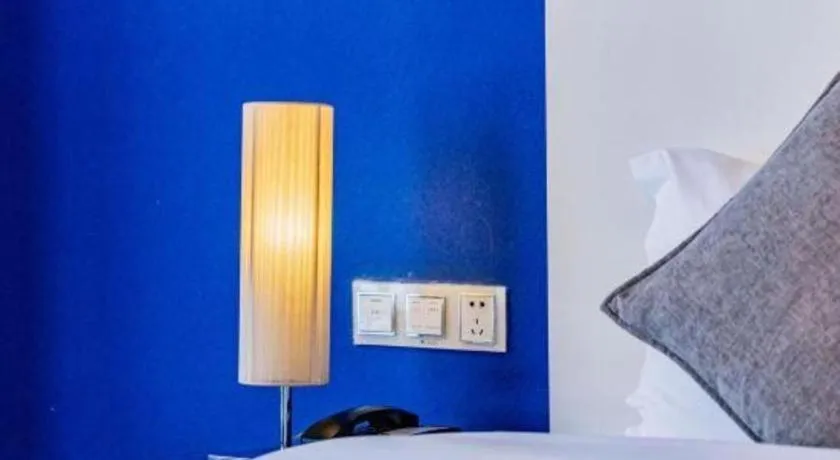 Bed in Xian Hotel New