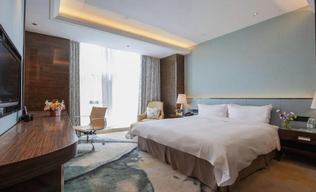 Bed in Nanjing Lakehome Hotels and Resorts