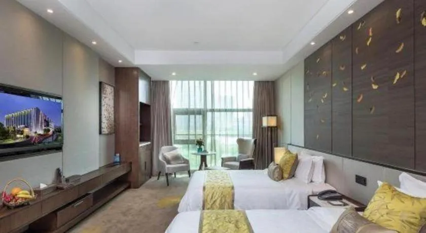 Bed in Nanjing Lakehome Hotels and Resorts