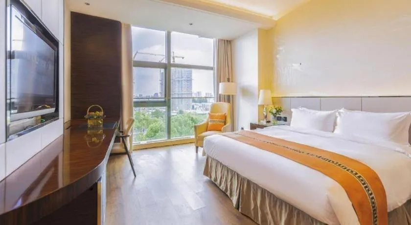 Bed in Nanjing Lakehome Hotels and Resorts