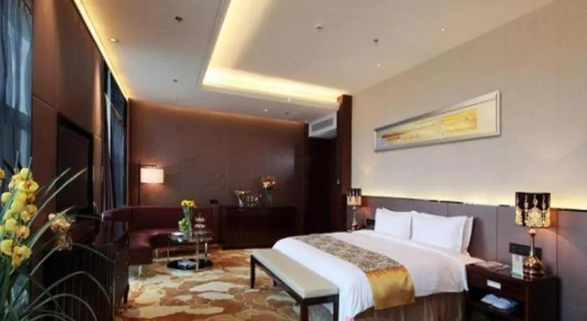 Bed in Nanjing Lakehome Hotels and Resorts