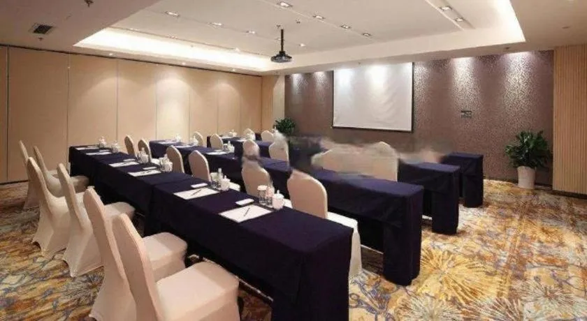 Nanjing Lakehome Hotels and Resorts