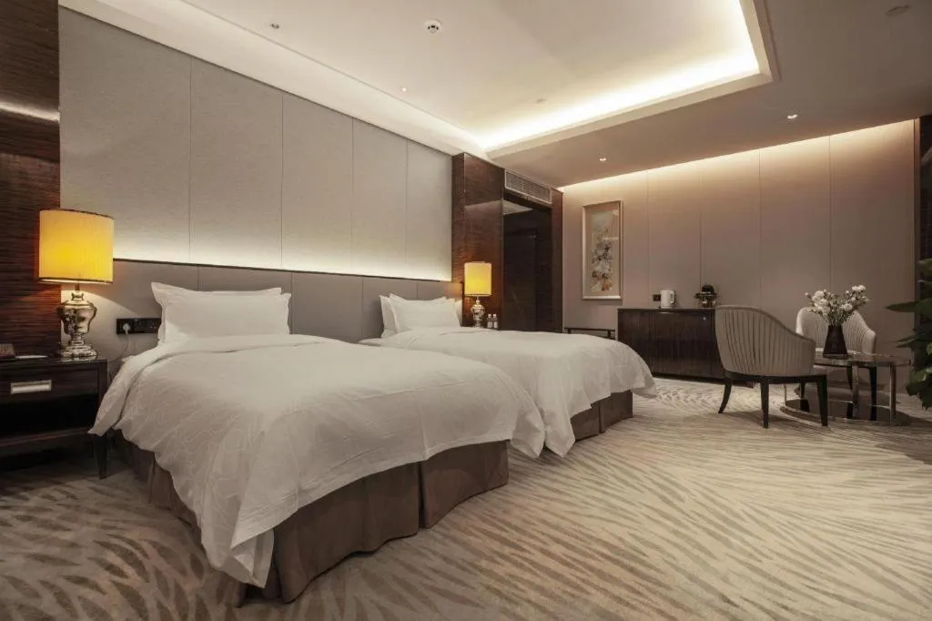 Bed in Nanjing Lakehome Hotels and Resorts