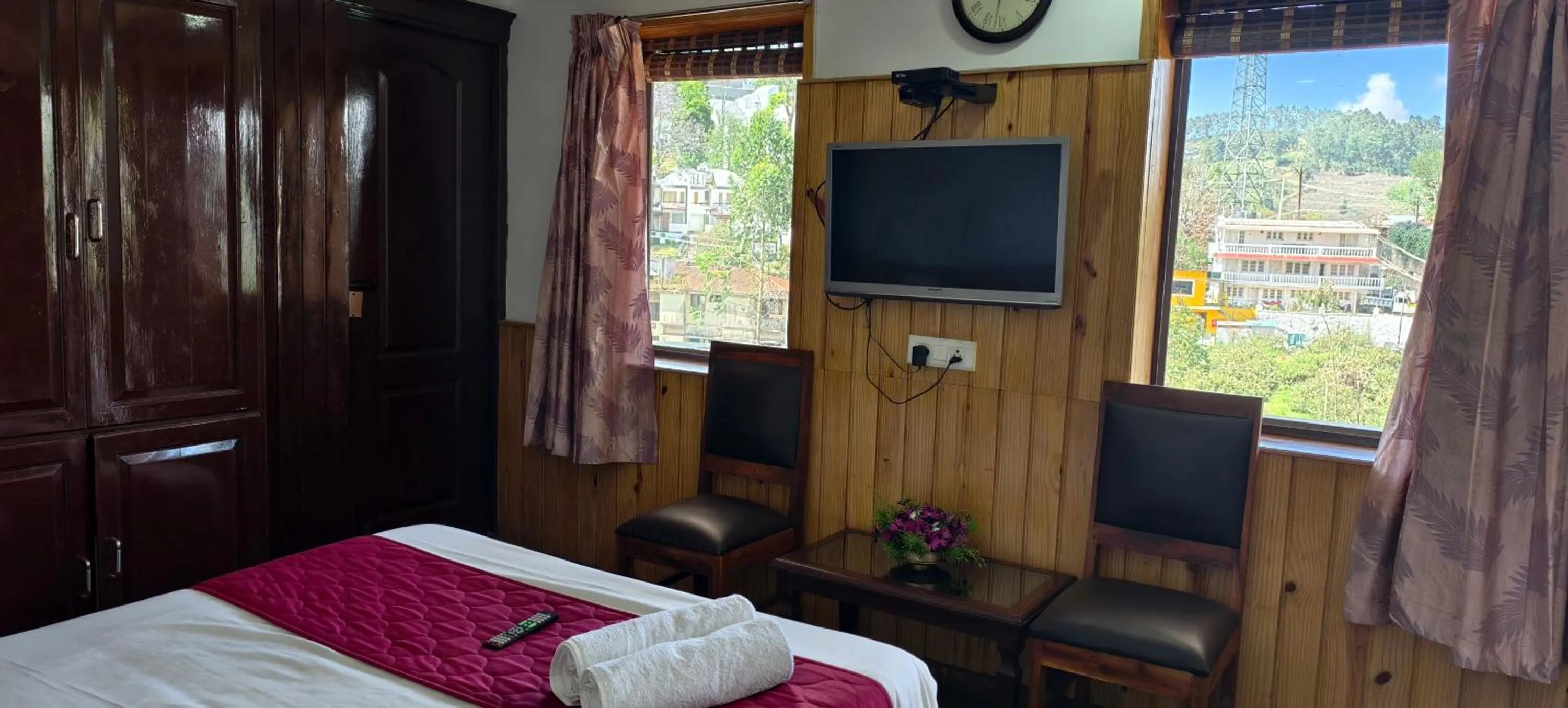 Bed in Tree Elanza, Unit of Santhi Ayurvedic Resort