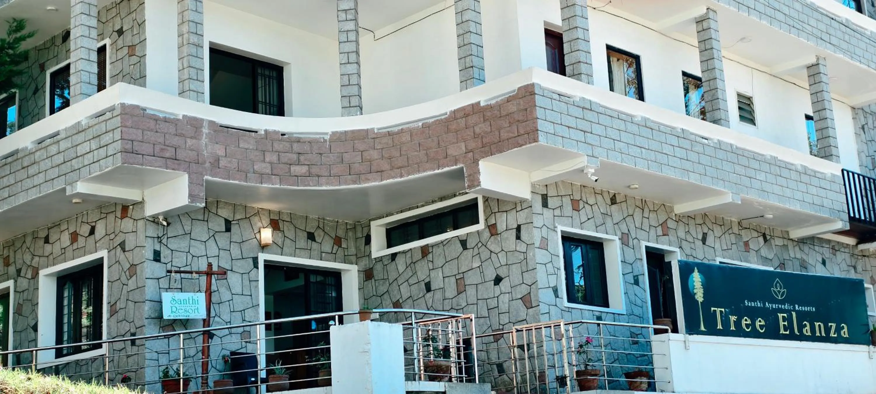 Tree Elanza, Unit of Santhi Ayurvedic Resort