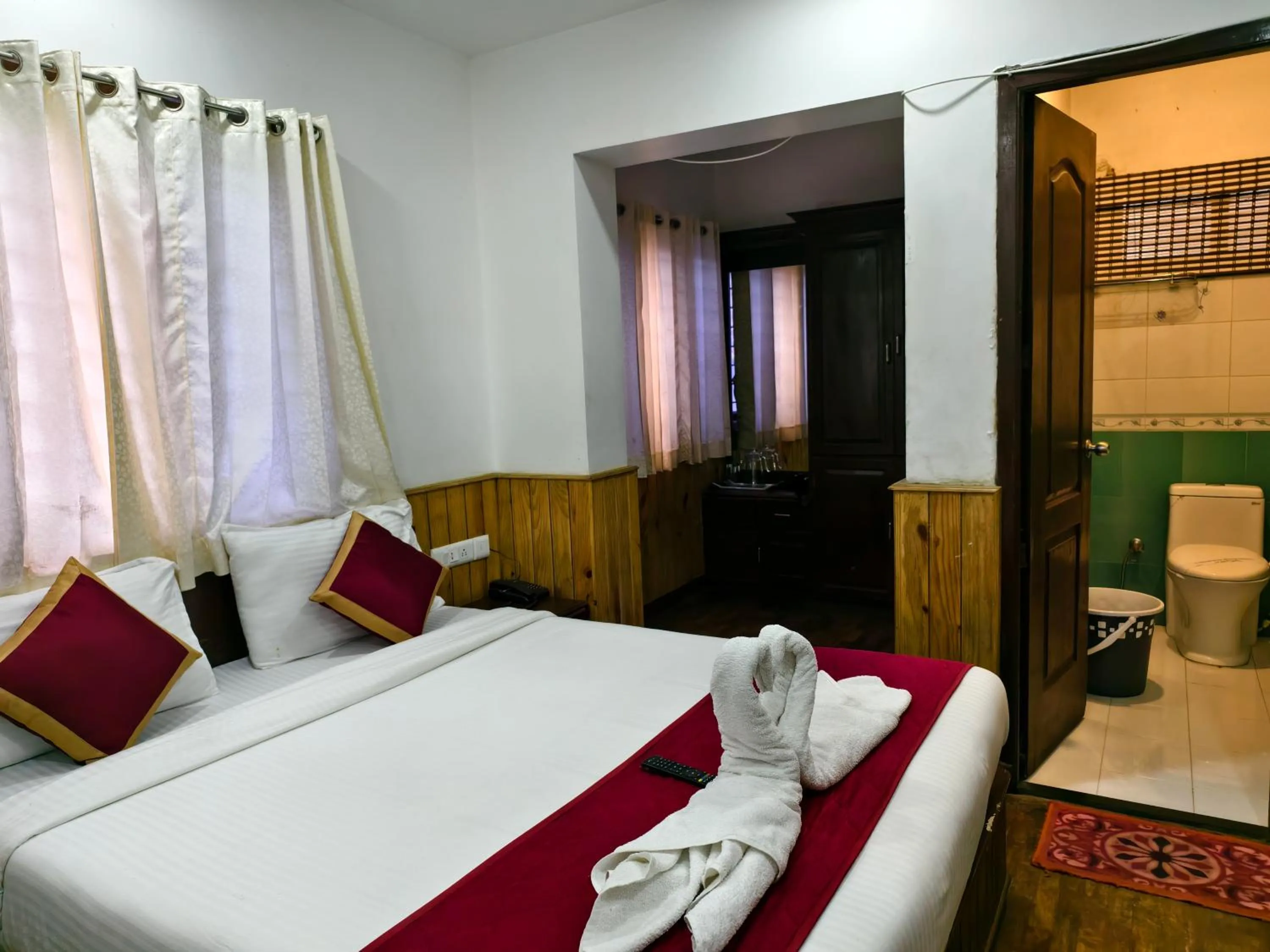 Bed in Tree Elanza, Unit of Santhi Ayurvedic Resort