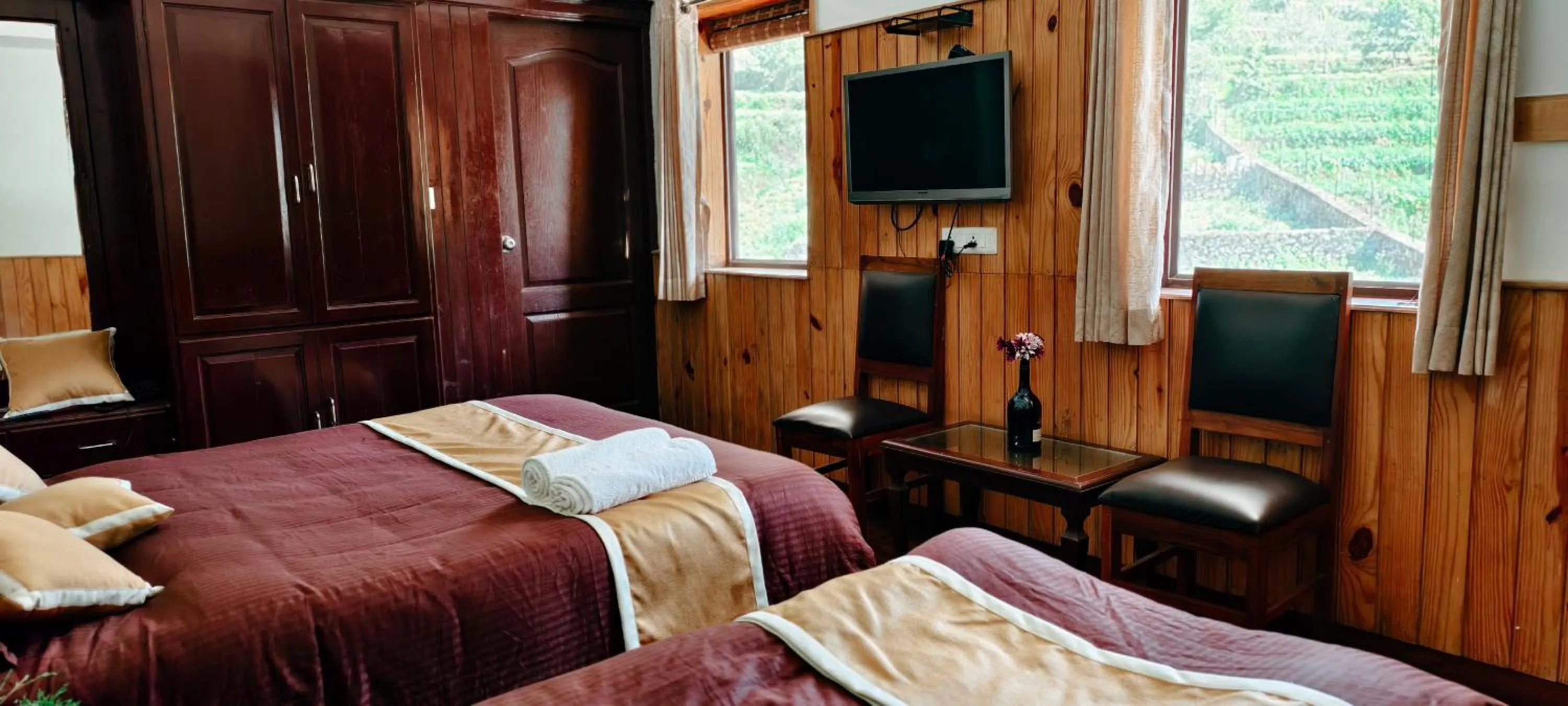 Bed in Tree Elanza, Unit of Santhi Ayurvedic Resort