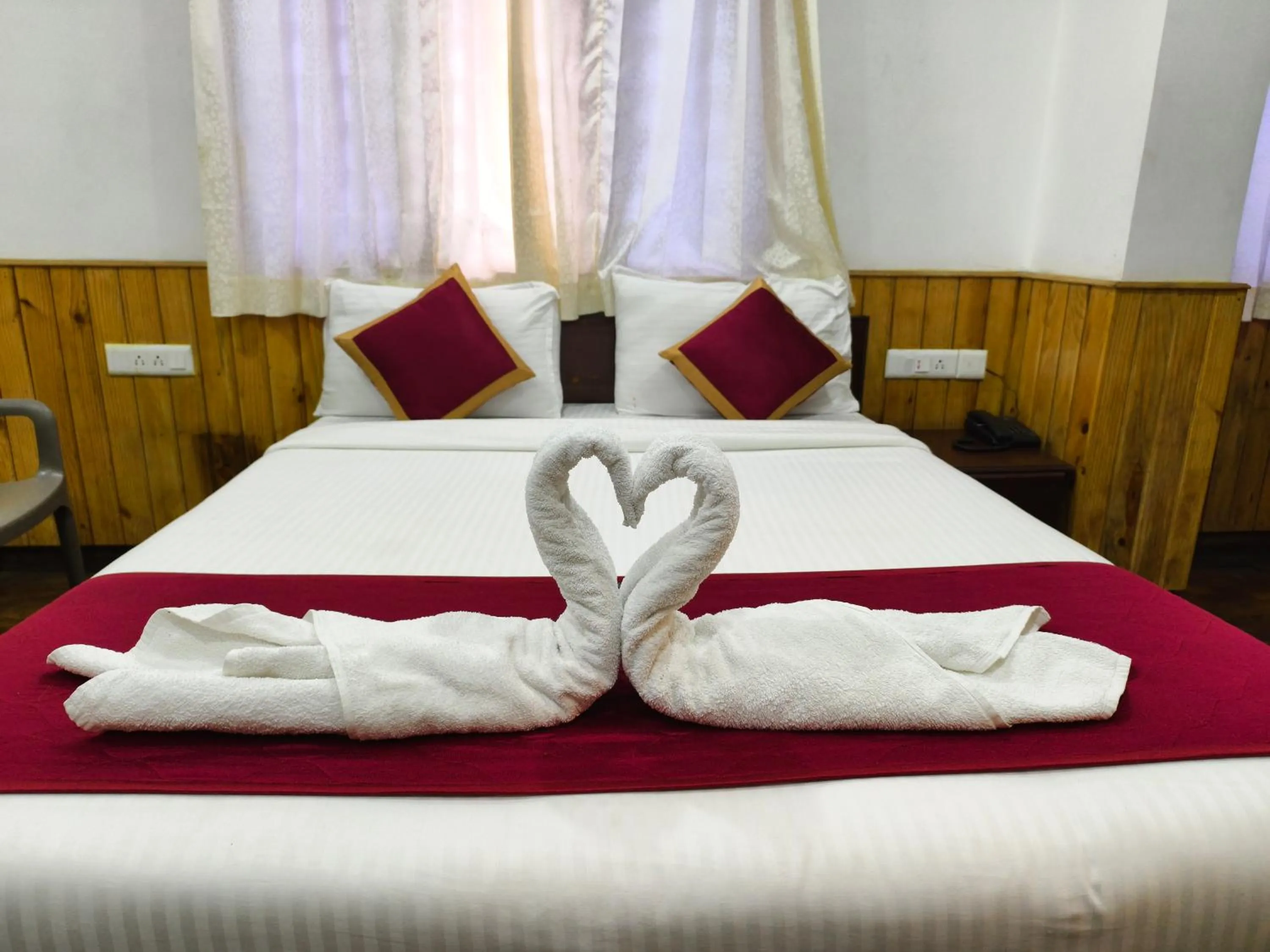 Bed in Tree Elanza, Unit of Santhi Ayurvedic Resort