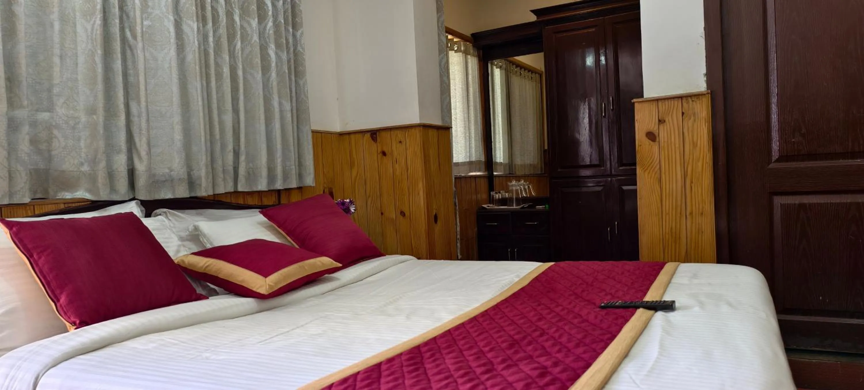 Bed in Tree Elanza, Unit of Santhi Ayurvedic Resort