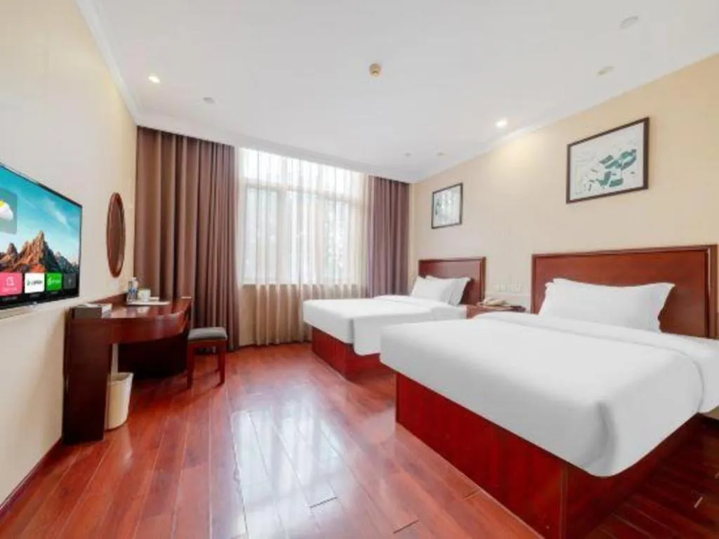 Bed in GreenTree Inn Suzhou Dongxing Road Xinye Square Express Hotel