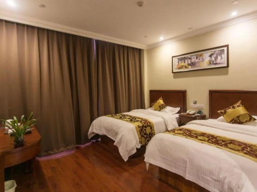 Bed in GreenTree Inn Suzhou Dongxing Road Xinye Square Express Hotel
