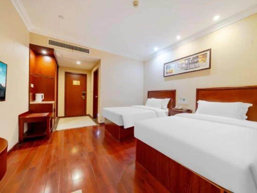 Bed in GreenTree Inn Suzhou Dongxing Road Xinye Square Express Hotel