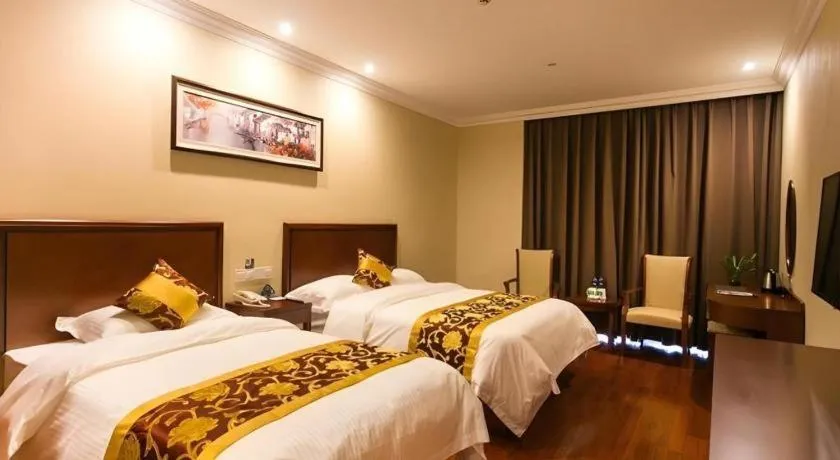 Bed in GreenTree Inn Suzhou Dongxing Road Xinye Square Express Hotel