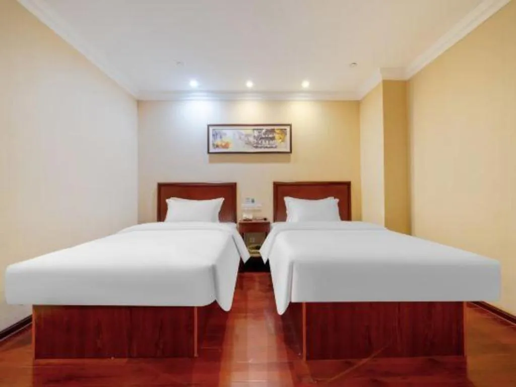 Bed in GreenTree Inn Suzhou Dongxing Road Xinye Square Express Hotel