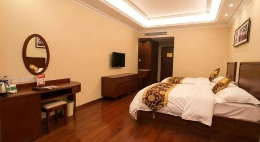 Bed in GreenTree Inn Suzhou Dongxing Road Xinye Square Express Hotel