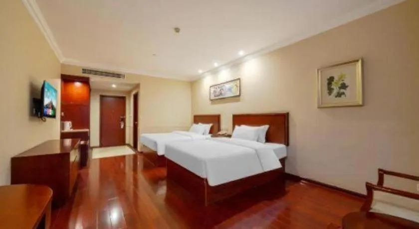Bed in GreenTree Inn Suzhou Dongxing Road Xinye Square Express Hotel