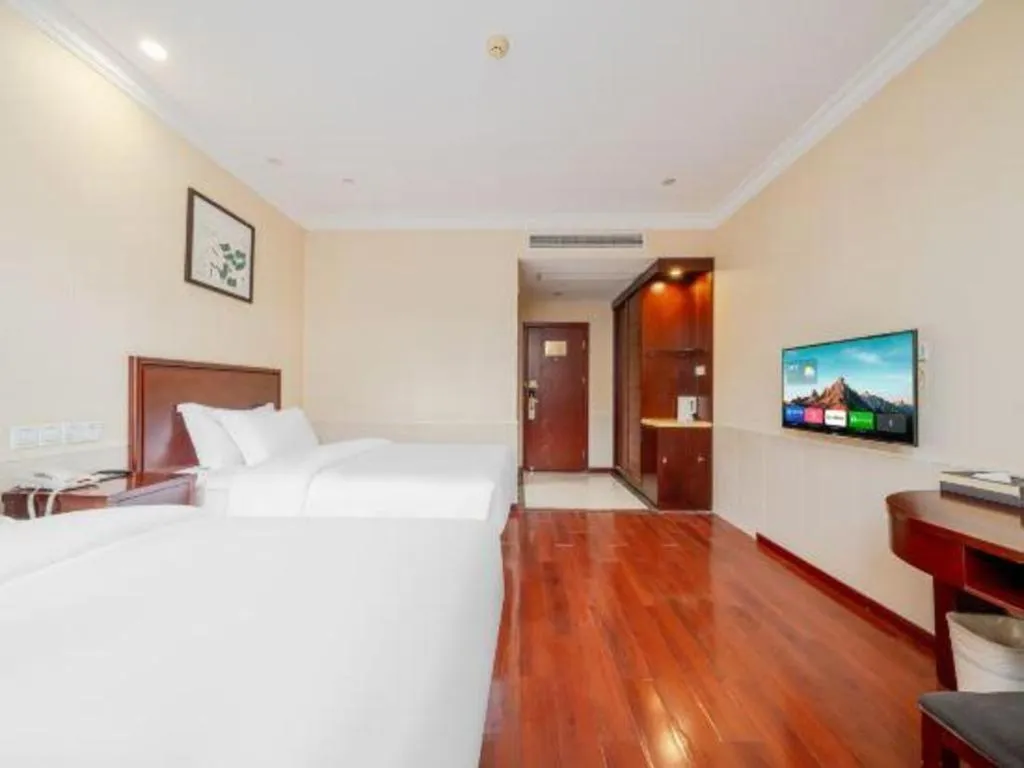 Bed in GreenTree Inn Suzhou Dongxing Road Xinye Square Express Hotel