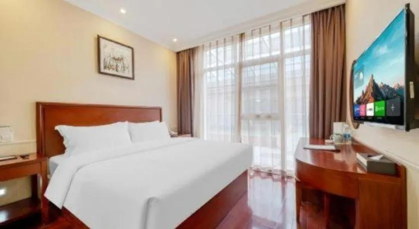 Bed in GreenTree Inn Suzhou Dongxing Road Xinye Square Express Hotel