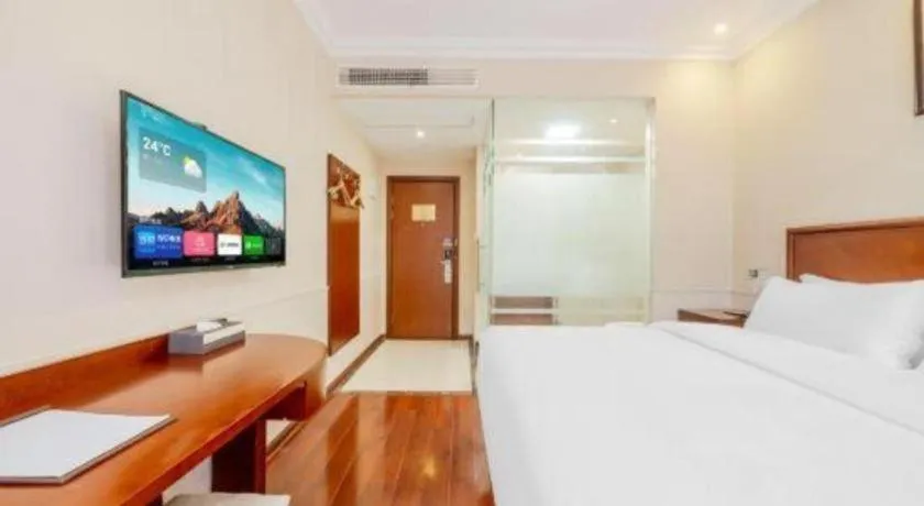 Bed in GreenTree Inn Suzhou Dongxing Road Xinye Square Express Hotel