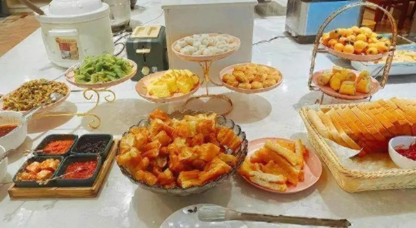 GreenTree Inn ChiZhou QinGYAng Miaoqian Road Rongxing Building Business Hotel