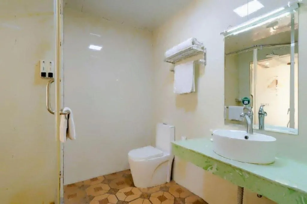 GreenTree Inn Chuzhou City Quanjiao County High-Speed Italy Trade City Business Hotel