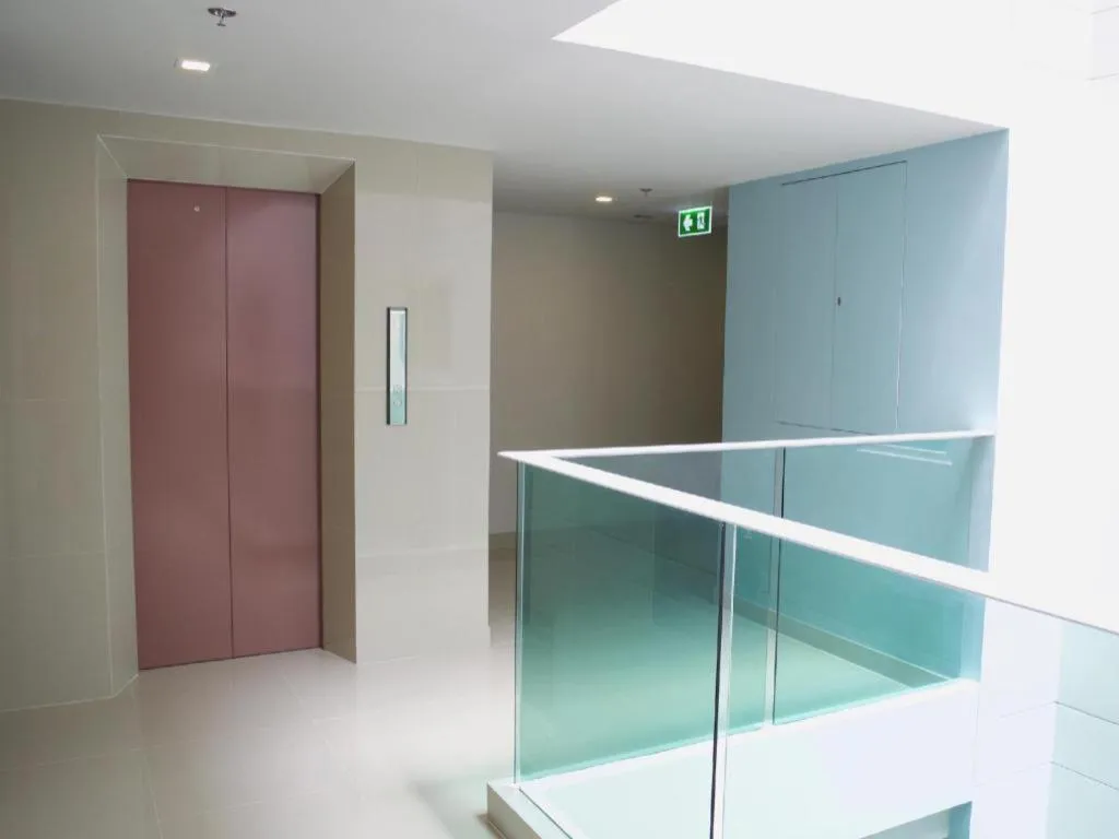 Elegancy Sansabai Hotel