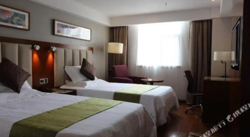 Bed in Yitel Guangzhou Pazhou Exhibition Center Chigang Metro Station