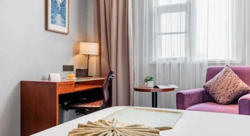 Bed in Yitel Guangzhou Pazhou Exhibition Center Chigang Metro Station