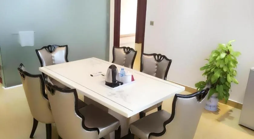 Jian Guo Grand Hotel