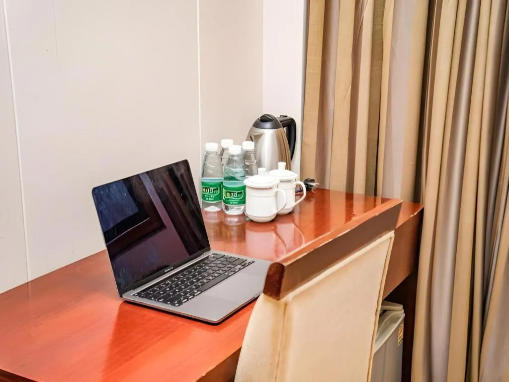 Jian Guo Grand Hotel