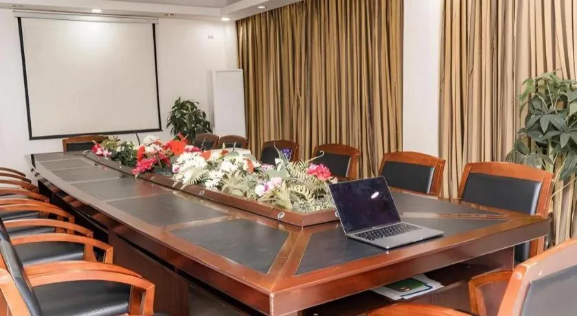 Jian Guo Grand Hotel