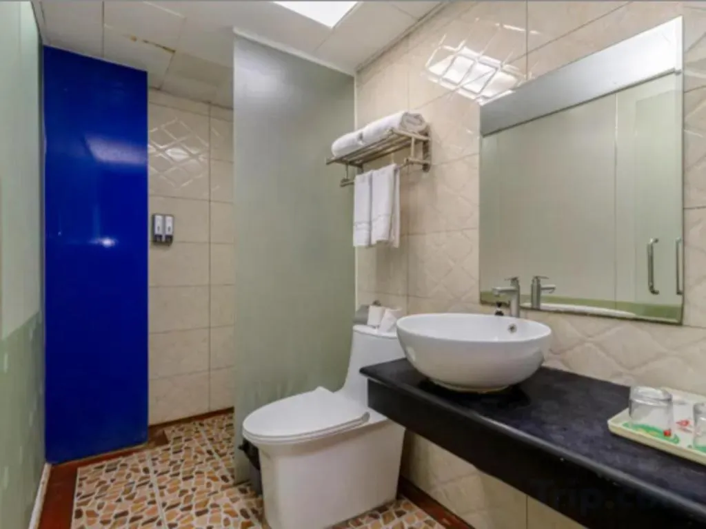 Jian Guo Grand Hotel